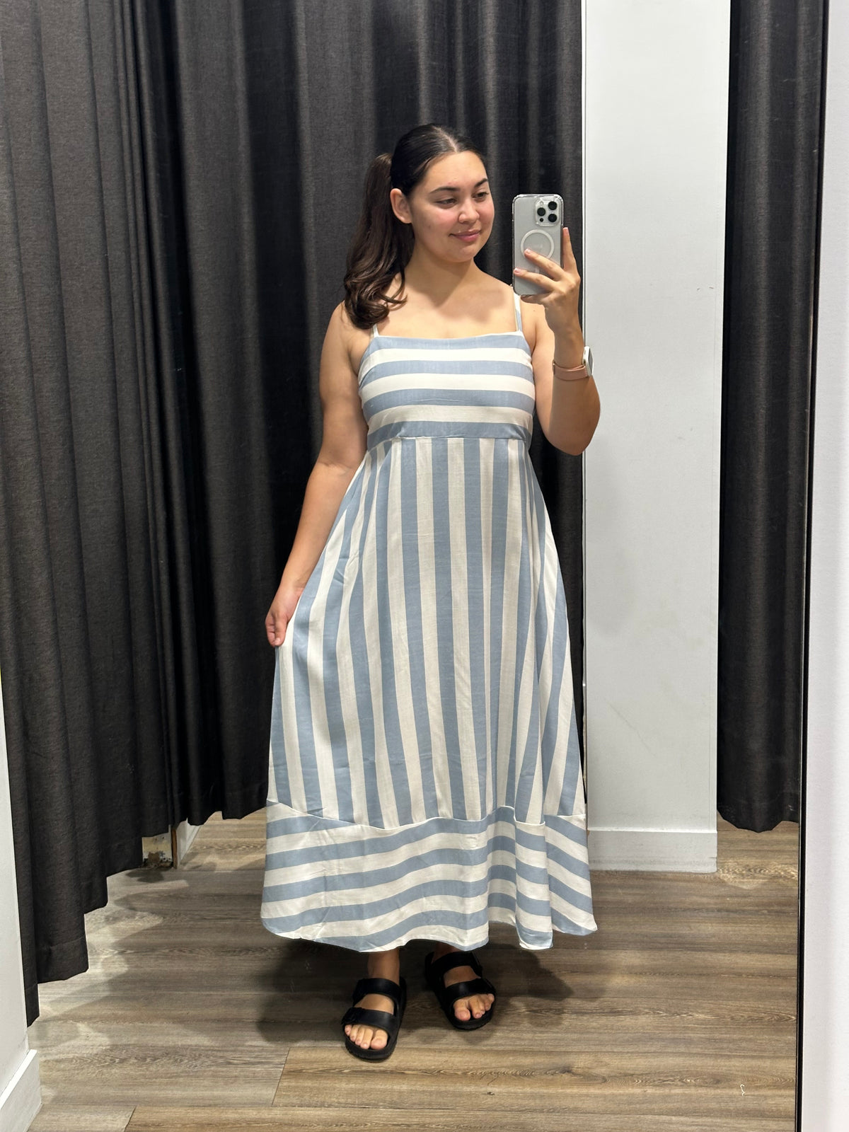 Kaira Dress
