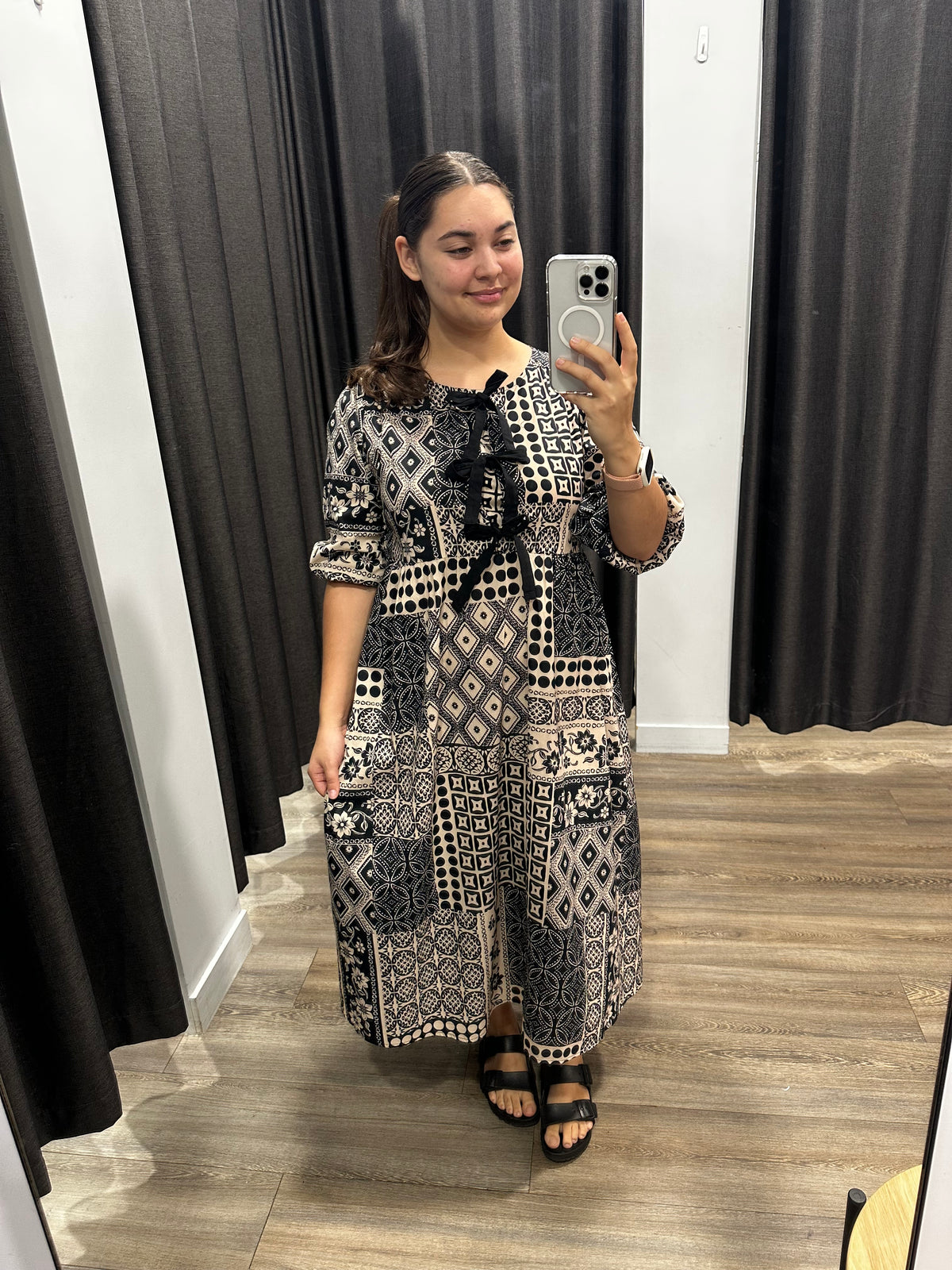Eliora Dress Black