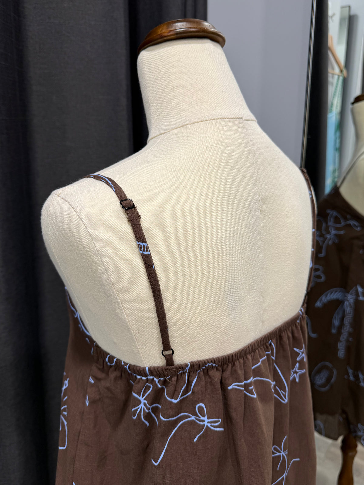 Sydney Dress Chocolate