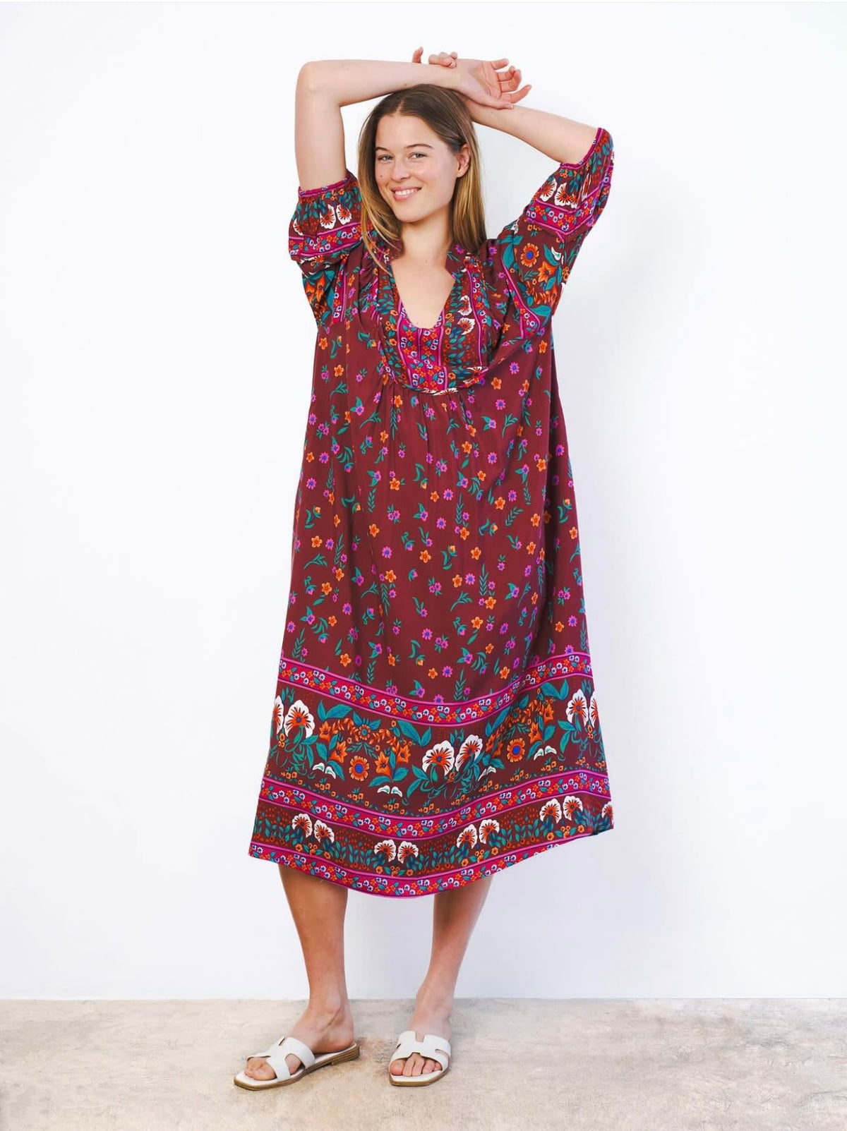 Neisha Dress Maroon