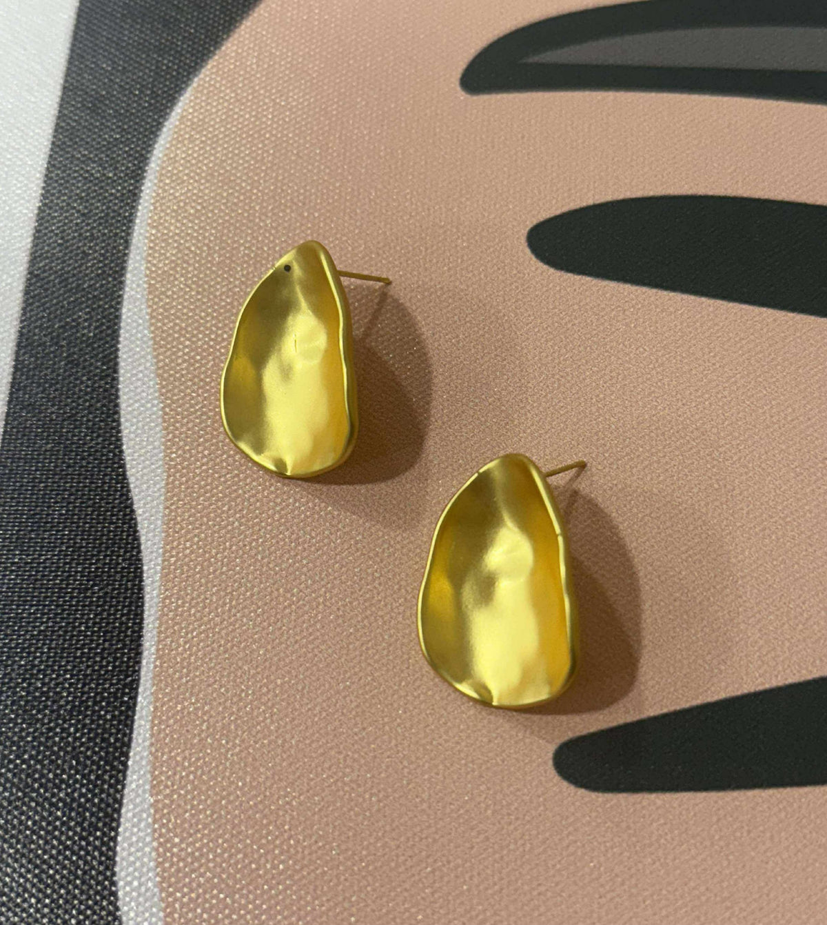 Cali Earrings Gold