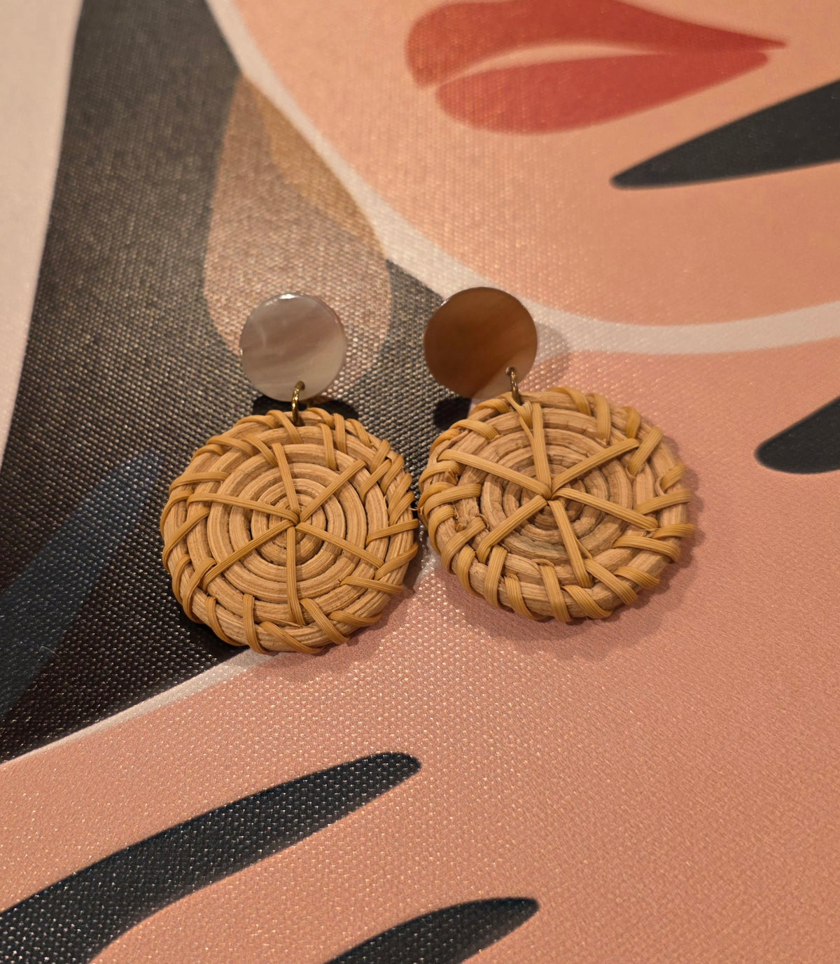 Mari Earrings Blush