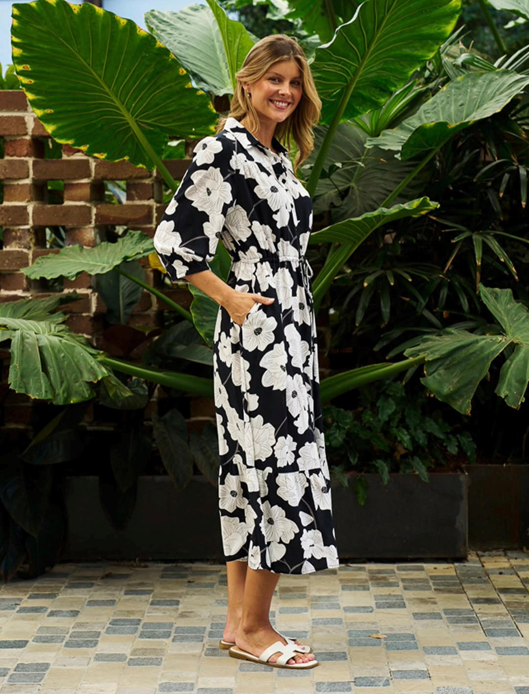 Kaitlyn Dress Black