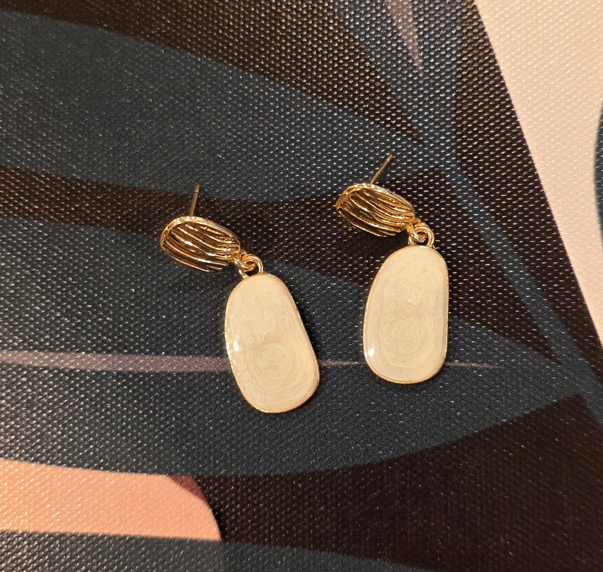 Cardi Earrings